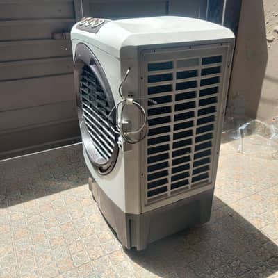 Air Cooler For Sale Urgent!  Plastic Body.