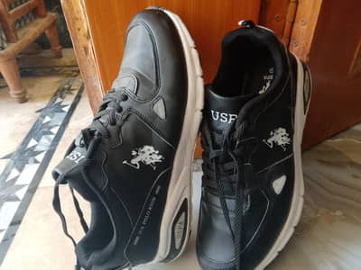 U. S. Polo Assn Sneakers Size 42 9/10 Condition Peshawar