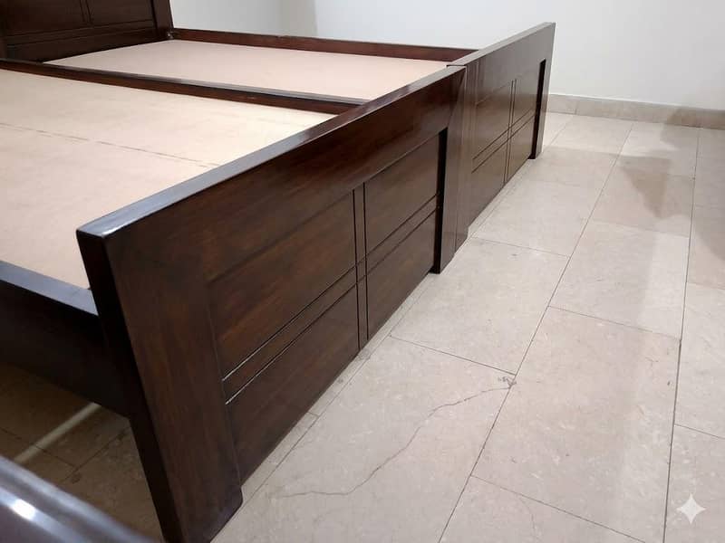 Single beds 3