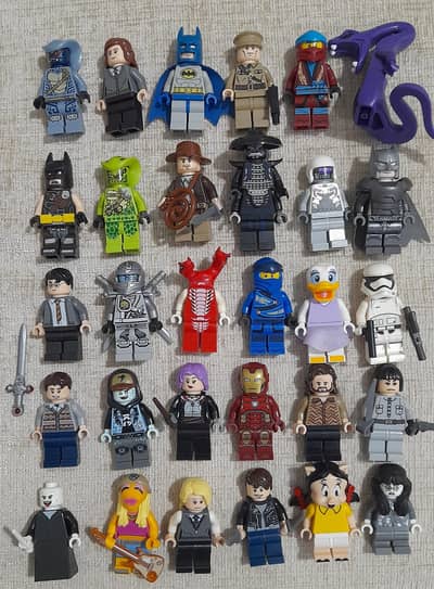 Ahmad's Lego minifigures n characters diff prices