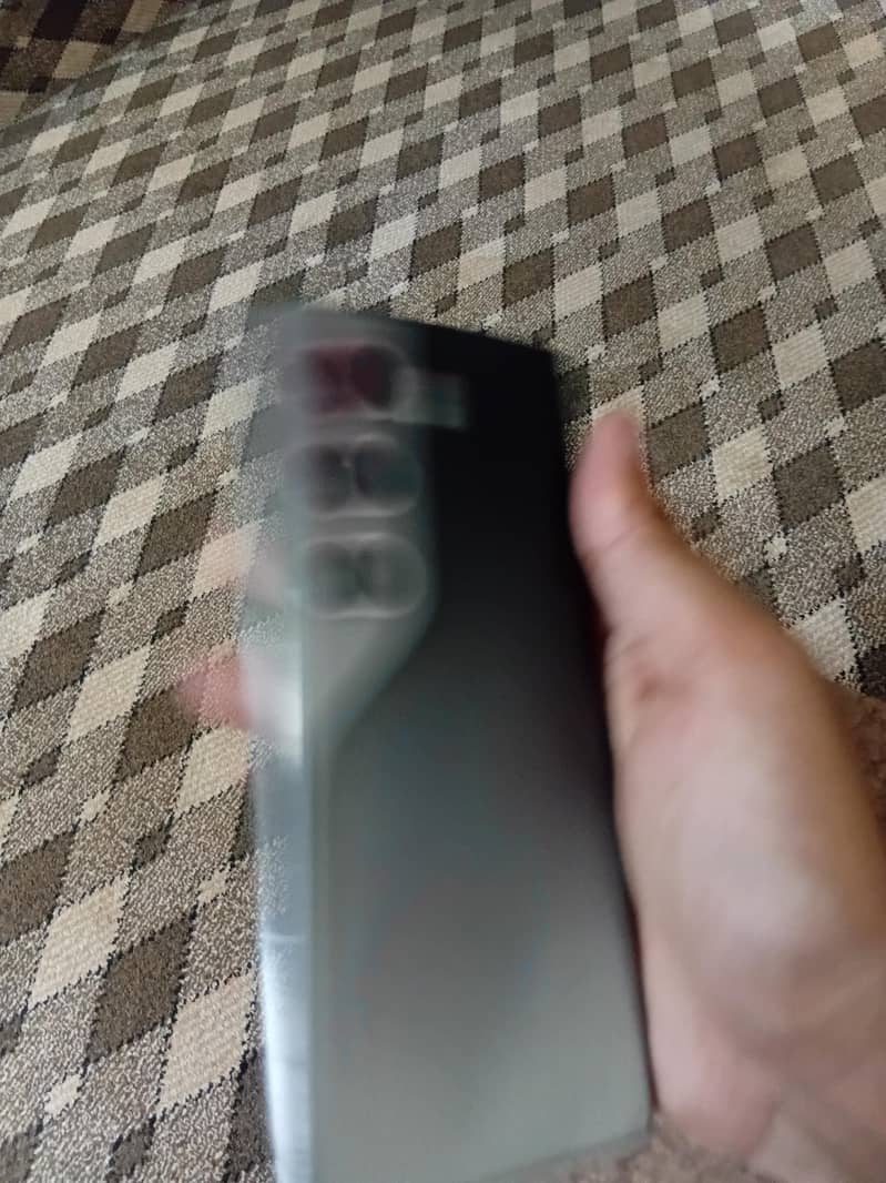 techno camon 40 pro 4