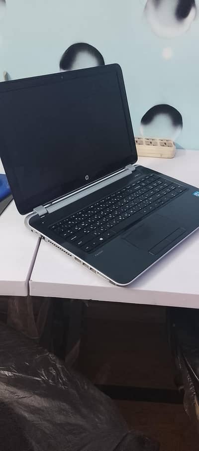 HP Pavilion 15