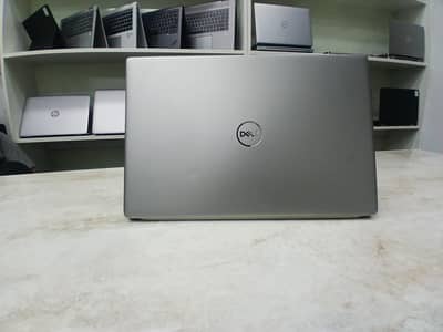 Dell Latitude 3301