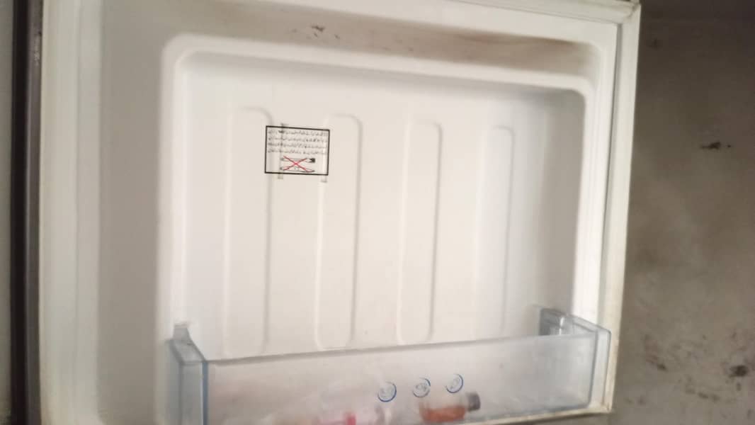 refrigerator 1