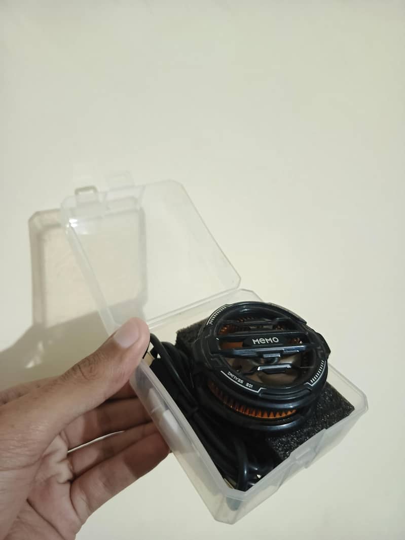 Mobile 1