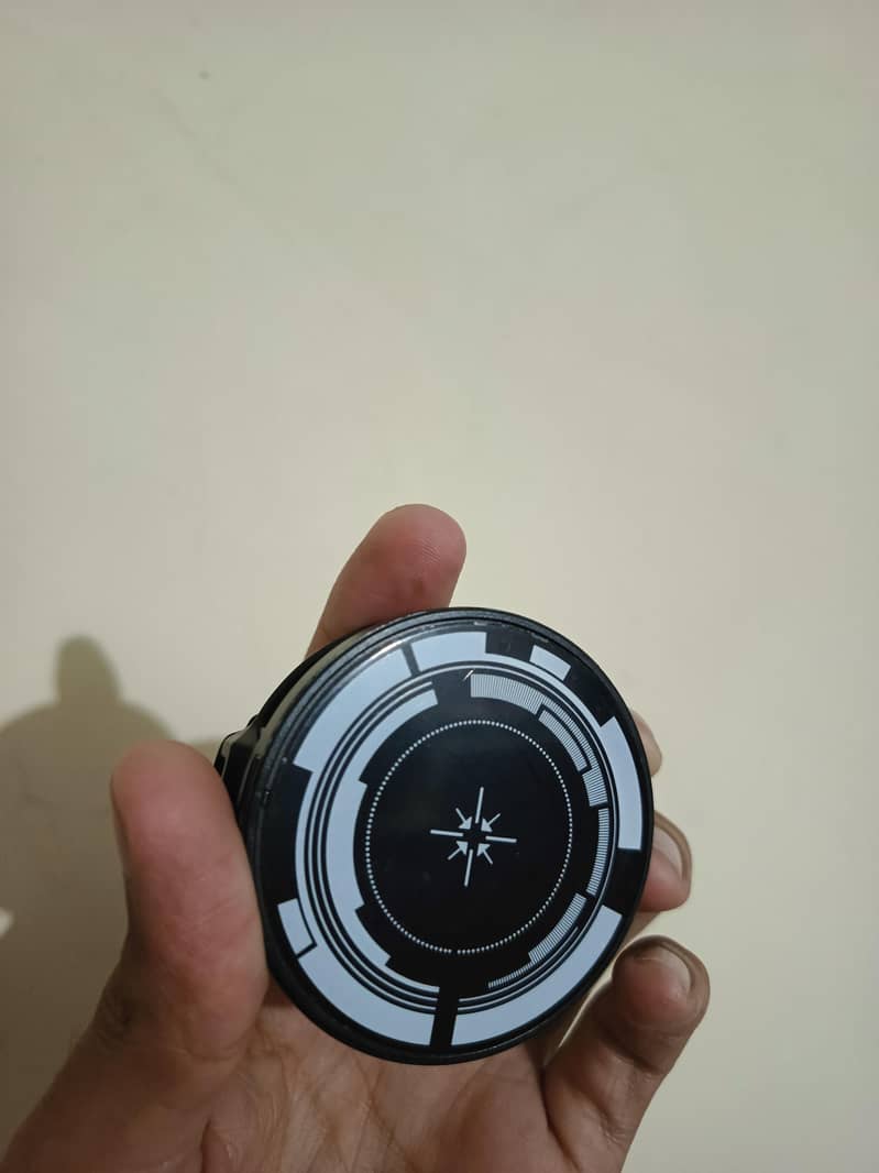 Mobile 3