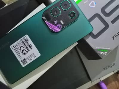Infnix Not 50 green 10/10 wernty 8 month and power bank