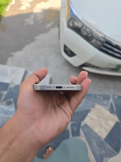 iPhone 15 pro jv