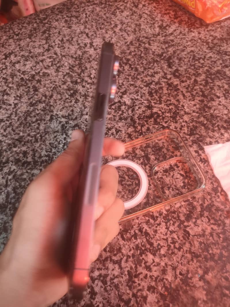 iphone 14 pro max 3