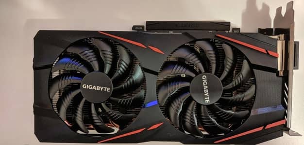 Rx 570 4gb Gigabyte Mint Condition  (OC)