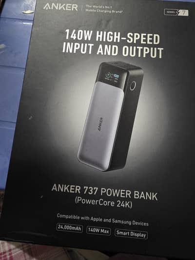 Anker 737 24000mah 140 watt Powercore with two usb c and on usb A