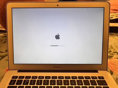 MacBook Air 2012 in good condition