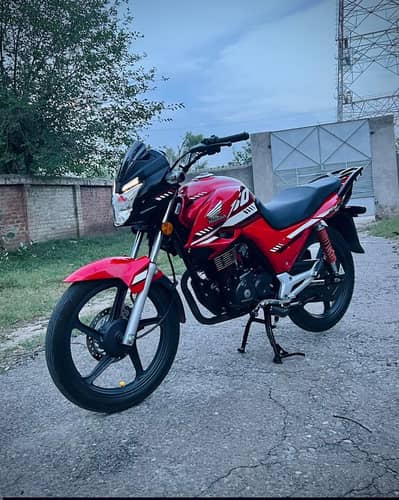 Honda CB150F 2024 model.