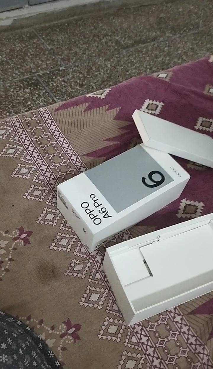 Oppo A6 Pro 10