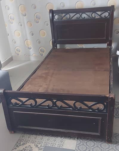 Used Wooden Bed (Single)