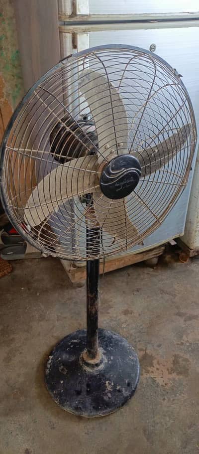 DC fan 12v  full size for sale price 2500