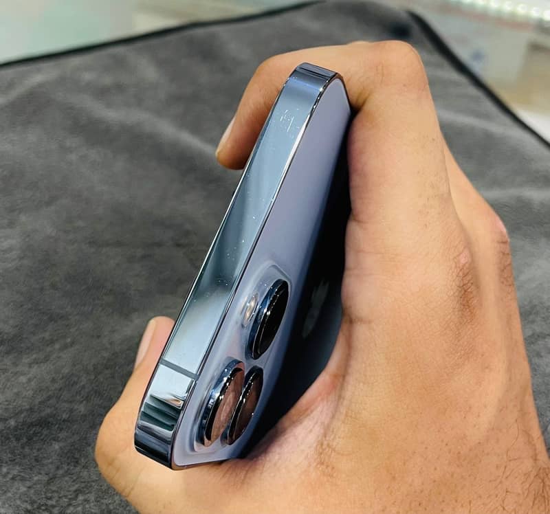 iphone 13 pro max 3