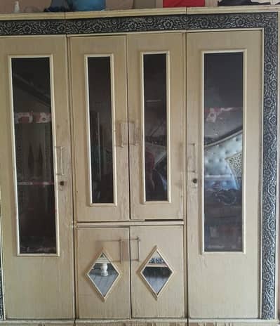 divider in 09/10 condition