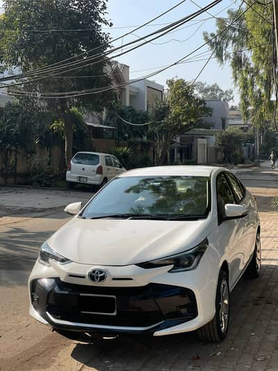 Toyota Yaris LE 2025