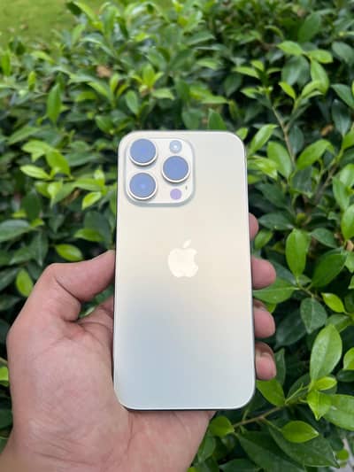 Apple iPhone 14 Pro 10/9.5