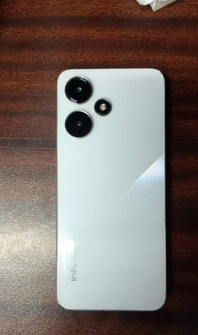 Infinix Hot 30 Play