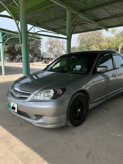 Honda Civic Exi 2006 with kits and allow rims neat and clean