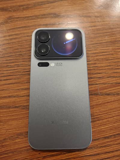 Xiaomi 17 pro 12/256 Official PTA