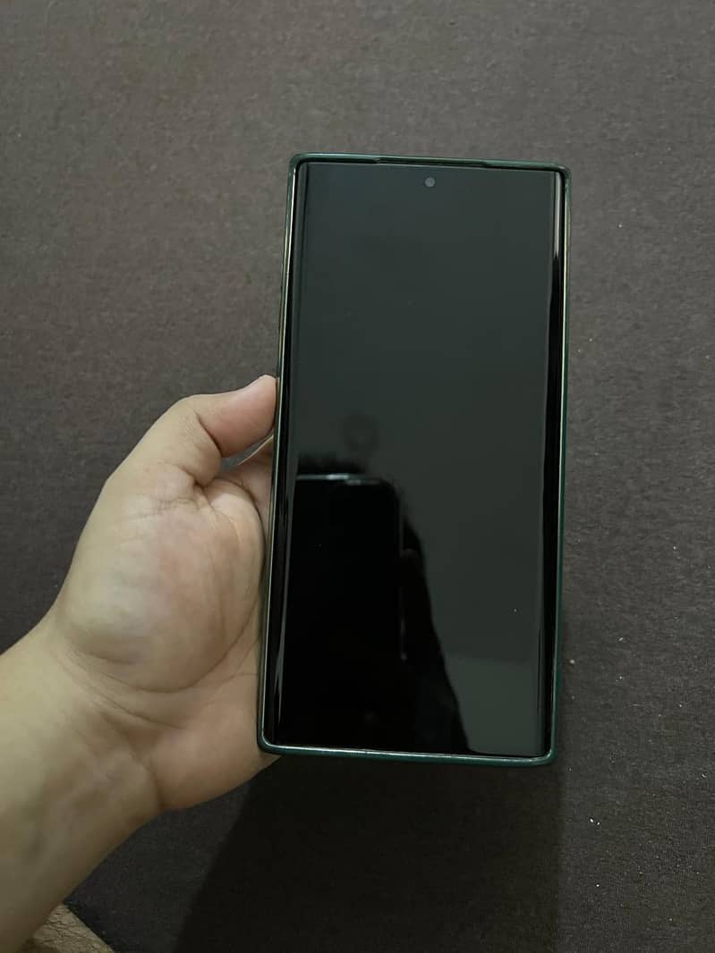 Note 10 plus 9
