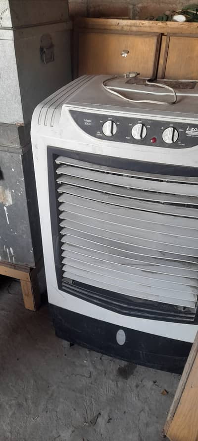 Izone cooler condition 9/10