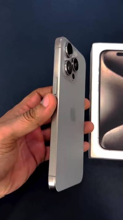 Apple iPhone 15 Pro Max