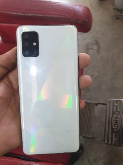 Samsung A51 10.10 box