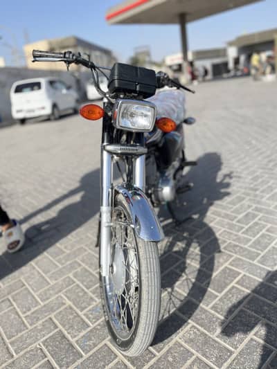 Honda CG 125 unregistered WhatsApp num 03292264339