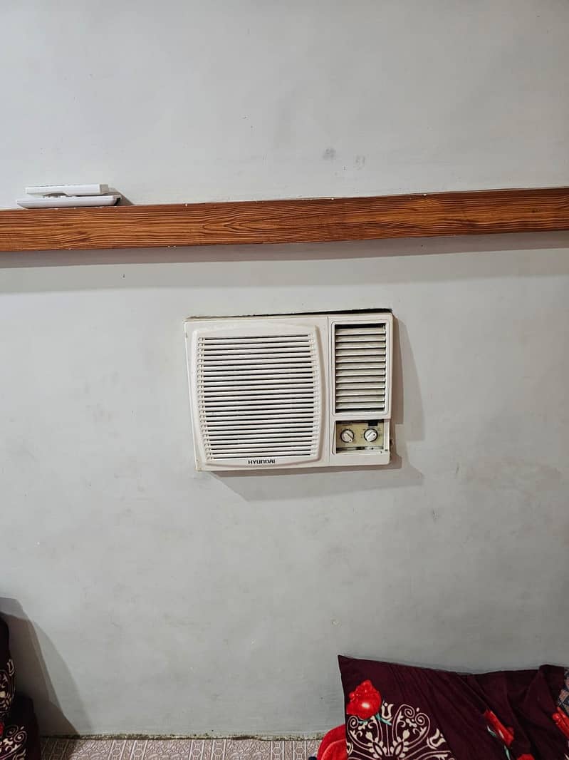 window ac 2