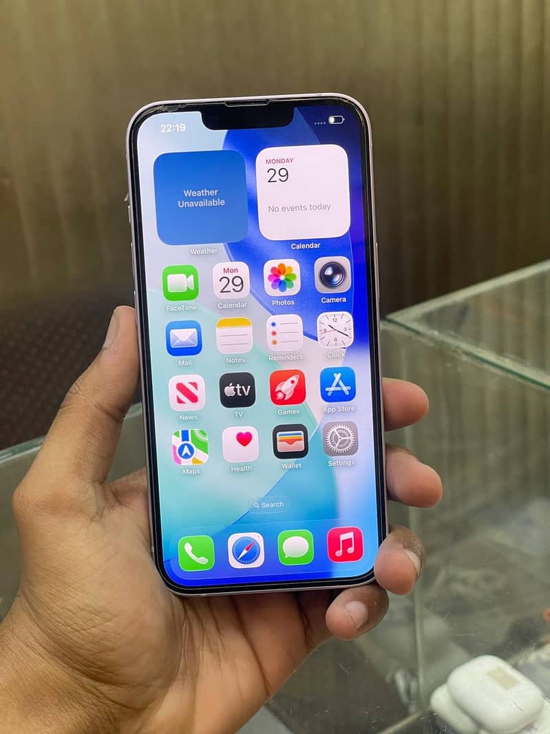 iPhone 14 4