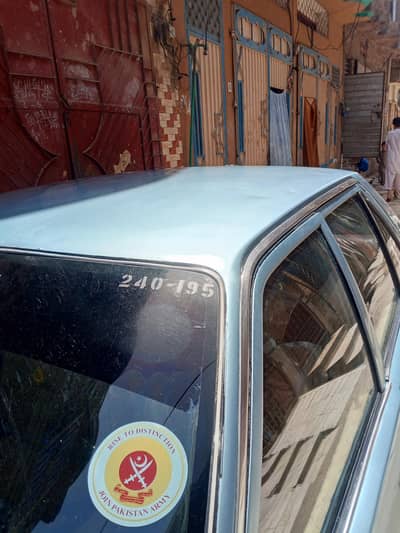 very good condition internal genius halat AC start CNG petrol start
