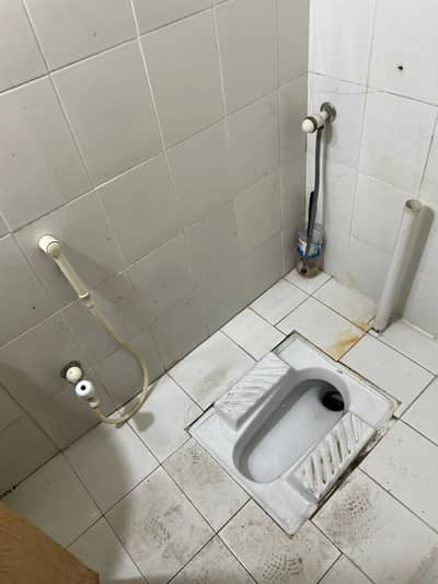 5 Marla lower portion for rent Johar town phase 2 near expo center