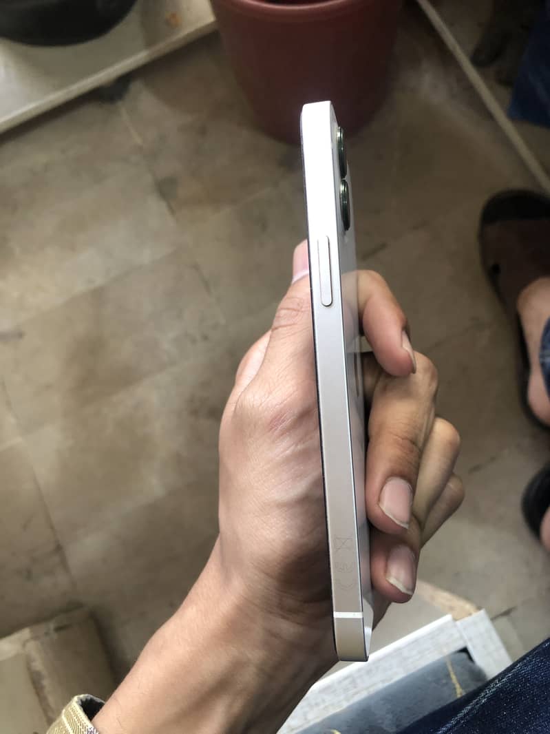Iphone 12 3