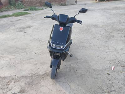 scooty