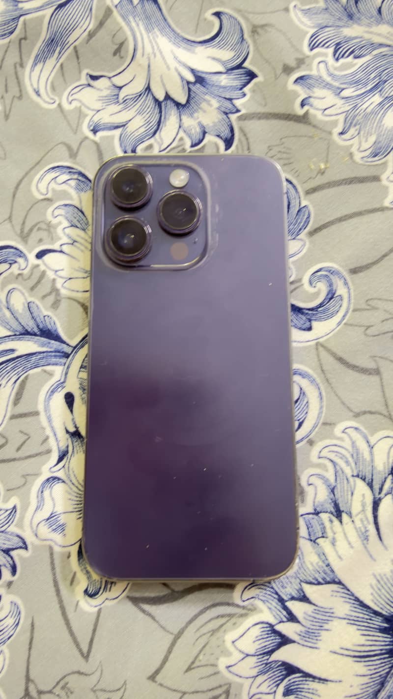 iPhone 14 Pro 0