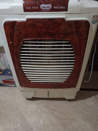 united Air Cooler bramd just like new
