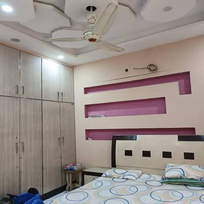 10 Marla upper portion for rent paragon city
