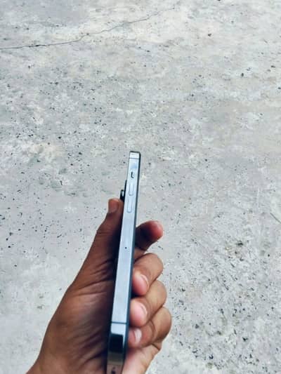 Batry health 78% service 128 gb