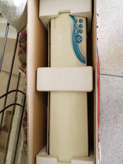 2 ton non inverter tachaier ac imported ac