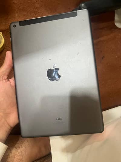 Ipad 7 generation sim time available