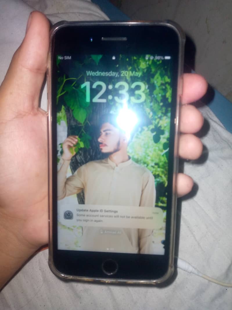 Apple iPhone 8 Plus 12