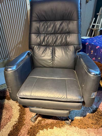 Comfortable Office/Study Chair for Sale (Urgent)