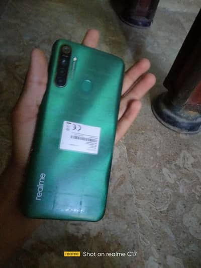 REALME 5i