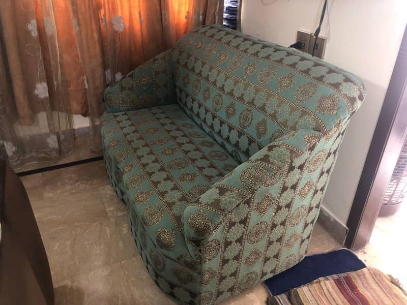 sofa 2 seater 4