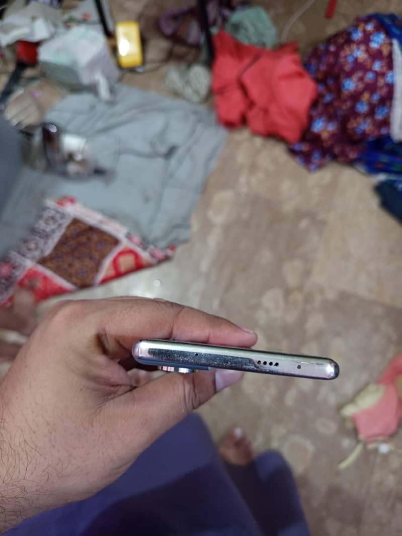 Camon 40 pro 3