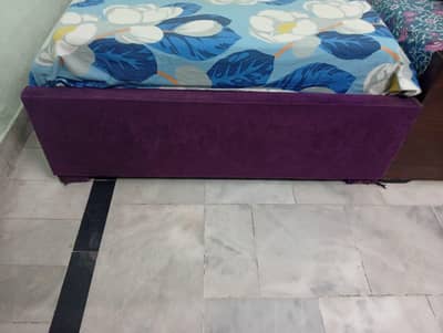 2 single beds